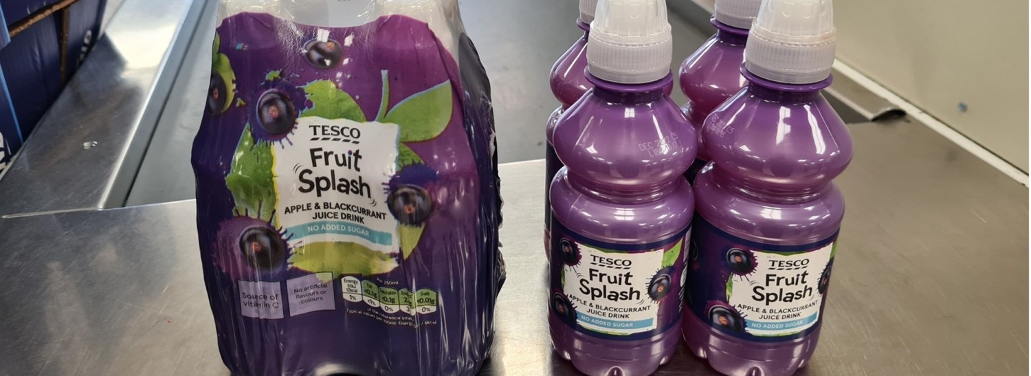 La importante medida de Tesco de eliminar el plástico multienvase dará a los compradores más opciones a la hora de comprar bebidas